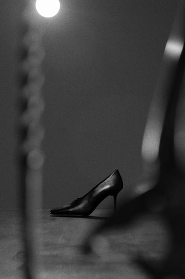 Zara Туфли на каблуке из кожи лимитированная серия