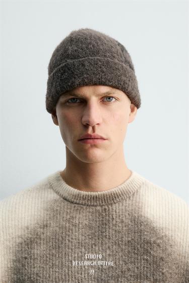 Zara Шапка SR_A с логотипом