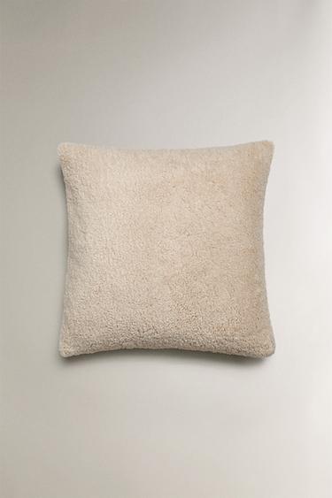 Zara Чехол для подушки с эффектом меха для одеял купить с доставкой.