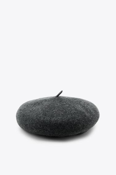 Zara Берет из 100% шерсти с сердечками