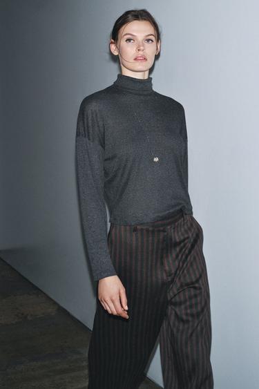 Zara Футболка с воротником-стойкой