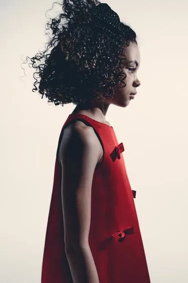 Атласное платье с бантами- Заказать в России