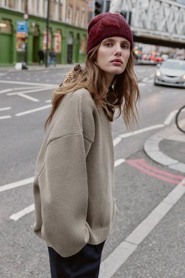 Zara Шапка бини с вышивкой цветов купить с доставкой.