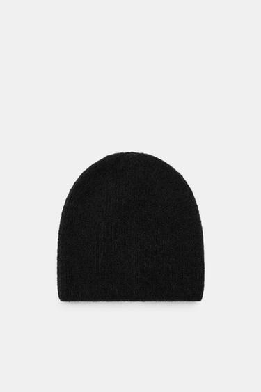 Zara Шапка бини в рубчик купить с доставкой.