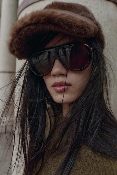 Zara Кепка из искусственного меха