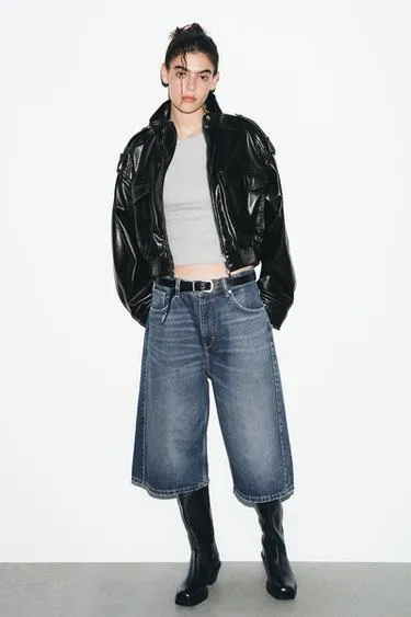 Куртка из искусственной кожи с хлястиками