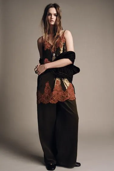 Платье с кружевом и пайетками ZW COLLECTION LIMITED EDITION