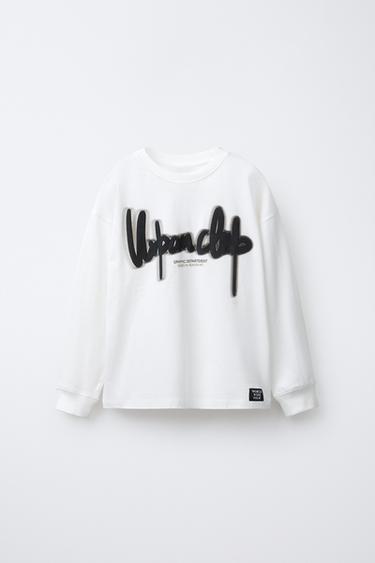 Zara Лонгслив с рельефным текстом