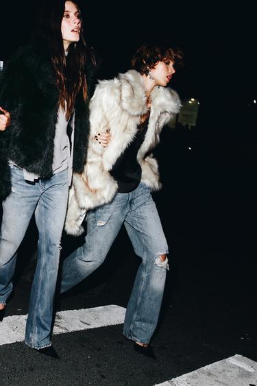 Zara Джинсы TRF с разрывами и камнями сваровски