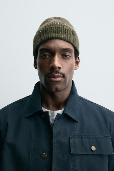 Zara Шапка-бини из текстурированной пряжи