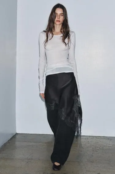 Юбка из коллекции ZW из атласа с кружевным краем- Заказать в России