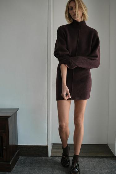 Zara Мягкое вязаное платье до колена