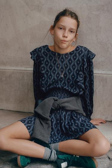 Zara Платье с принтом икат купить с доставкой.