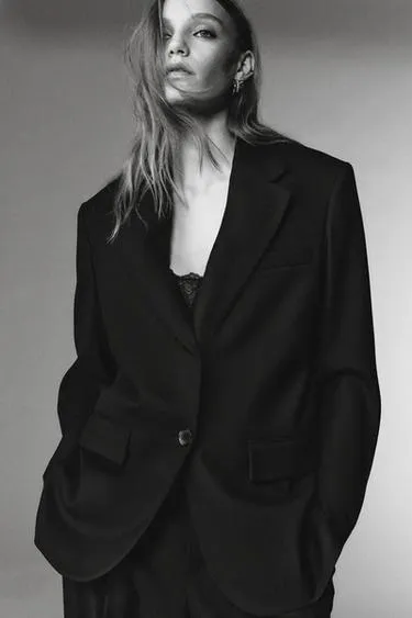 Шерстяной блейзер лимитированной коллекции из 100% шерсти