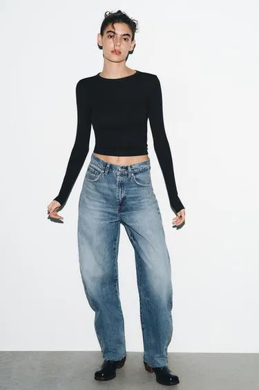 Футболка с длинными рукавами