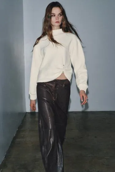 Толстовка рустик брошь