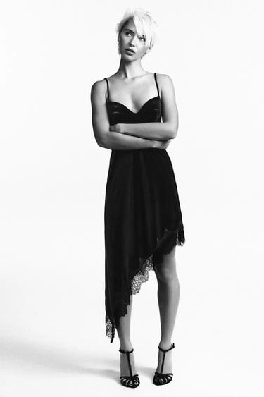 Вельветовое платье-миди с кружевом- Заказать в России