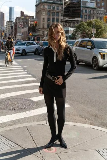 Контрастный поло-топ из интерлока- Заказать в России