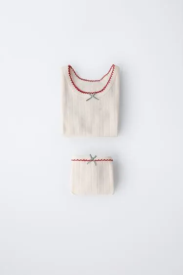 1/2–6 лет/ набор из топа и трусов с ажурным узором- Заказать в России