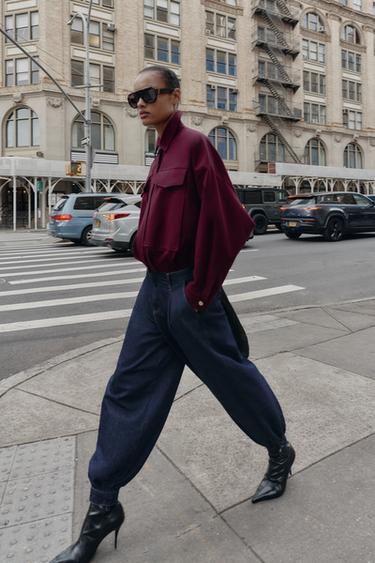 Zara Бомбер с большими карманами