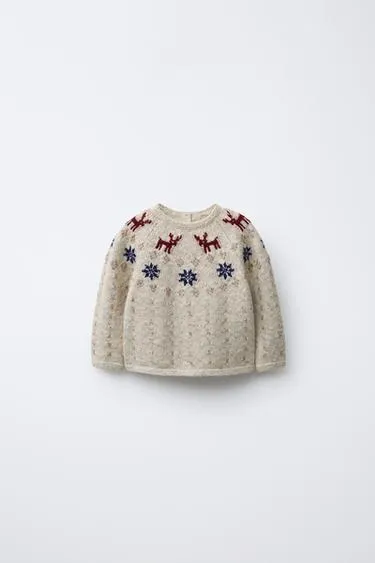 Вязаный свитер «звезды и олени»