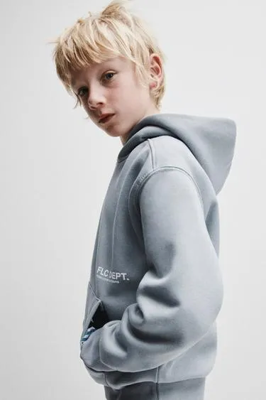 Базовое худи с капюшоном