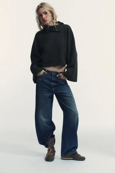 Техничные беговые кроссовки