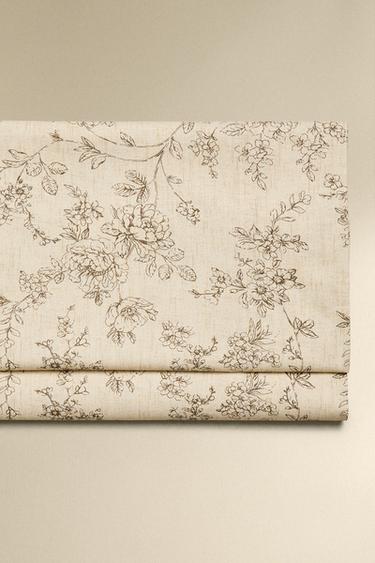 Zara Плоское полотенце с цветочным принтом