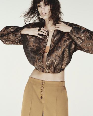 Zara Бомбер из жаккарда с блеском