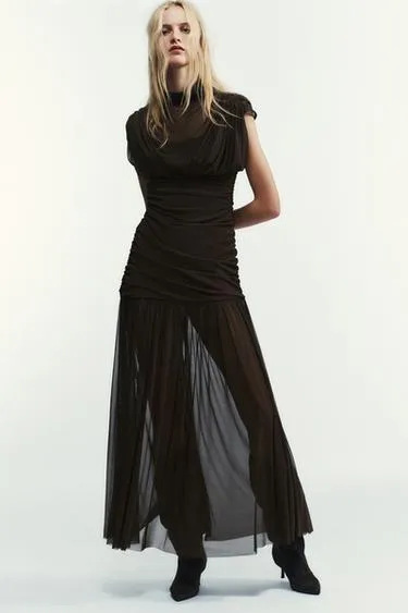 Комбинированное платье миди со сборками