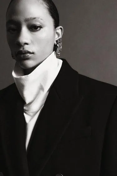 Серьги с драгоценными камнями