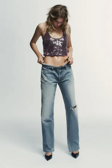 Топ с горловиной халтер и пайетками- Заказать в России