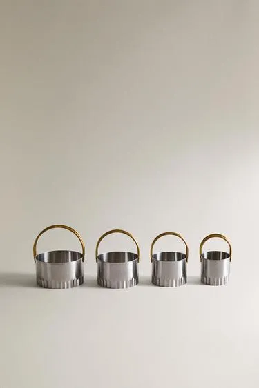 Набор рождественских форм для печенья (набор из 4 штук)- Заказать в России