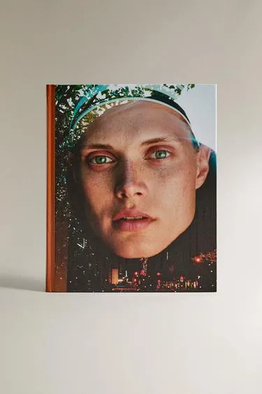 Книга модель