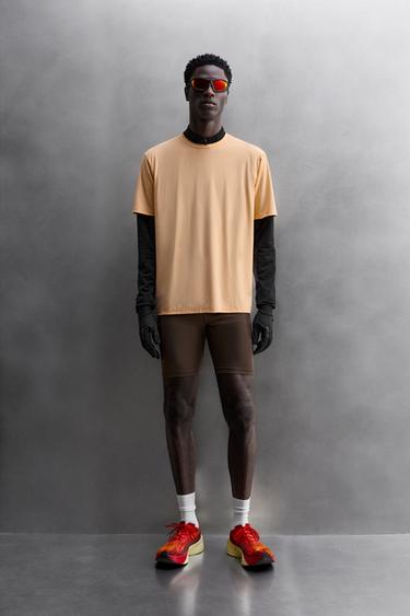 Zara Футболка с коротким рукавом для бега