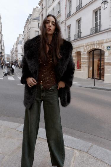 Zara Пальто из искусственного меха с поясом