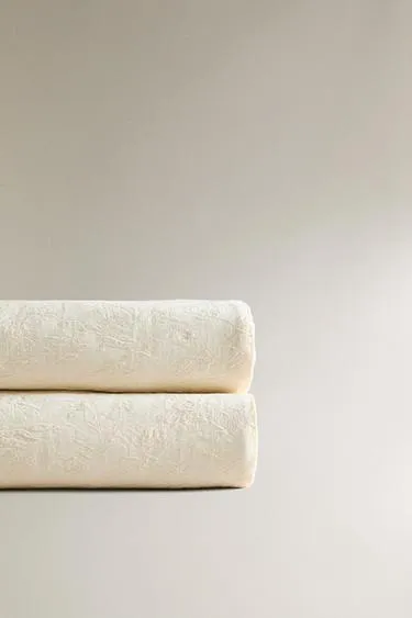 Покрывало с цветочным жаккардовым узором- Заказать в России