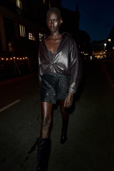 Zara Юбка-шорты с запáхом и пайетками купить с доставкой.