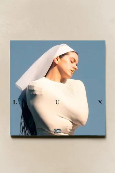 ROSALIA: лукс винил