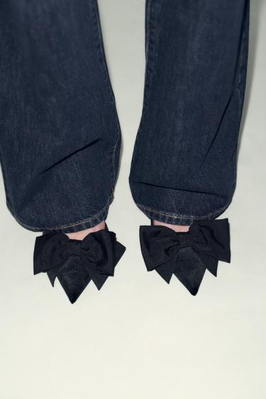 Zara Бархатные туфли-мюли с бантом