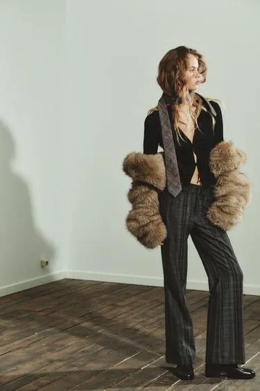 Рубашка из искусственной замши с завязками- Заказать в России