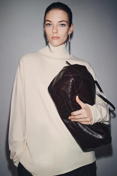 Джемпер с крупной вязкой- Заказать в России