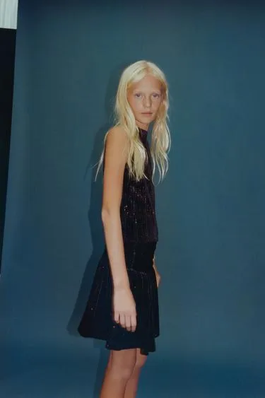 Бархатный топ с блёстками