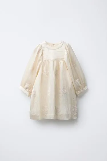 Платье с вышитыми цветами- Заказать в России