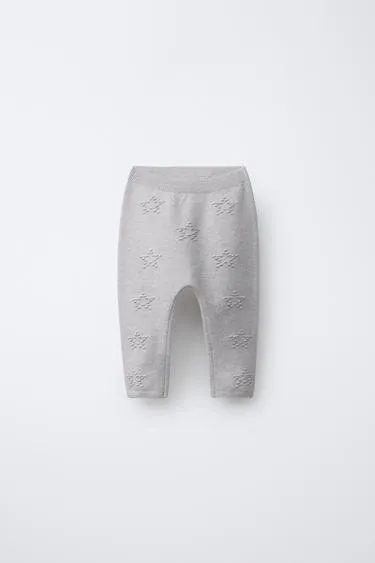 Трикотажные легинсы с вышитыми звездами