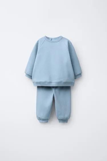 Базовый комплект из толстовки и брюк-джоггеров- Заказать в России