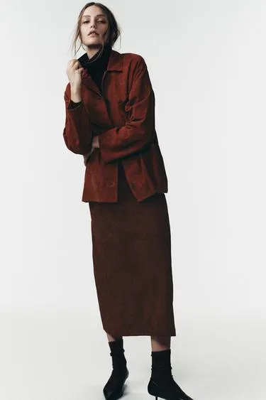 Рубашка с карманом из замши ограниченной коллекции