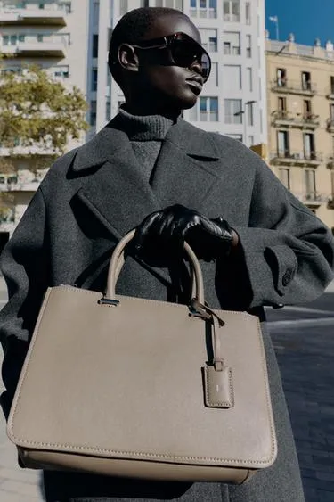 Сумка для города с двумя ручками- Заказать в России