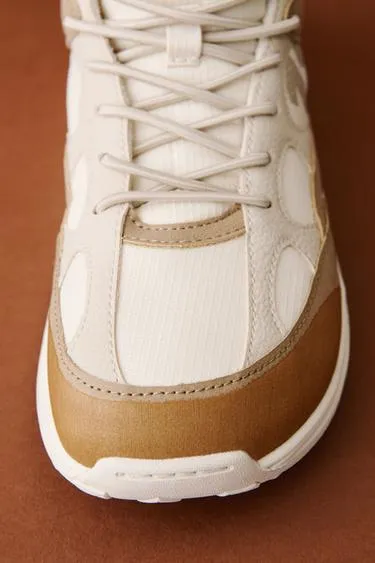 Высокие спортивные кеды контрастные- Заказать в России