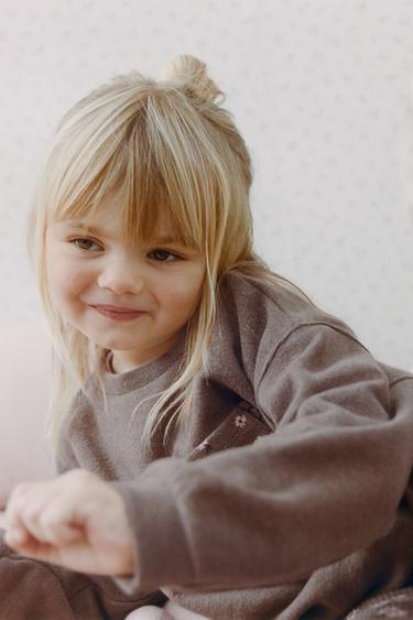 Zara Комплект из футболки и расклешенных легинсов из мягкой ткани